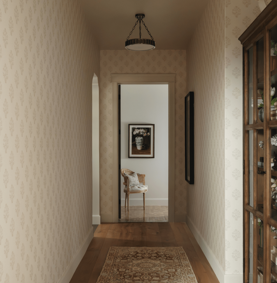 House of Four Chairs gallery image