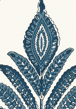Blue Penney Leaf Wallpaper