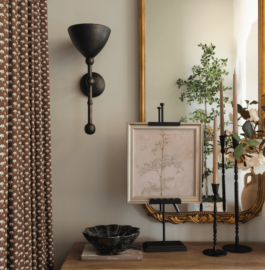 House of Four Chairs gallery image