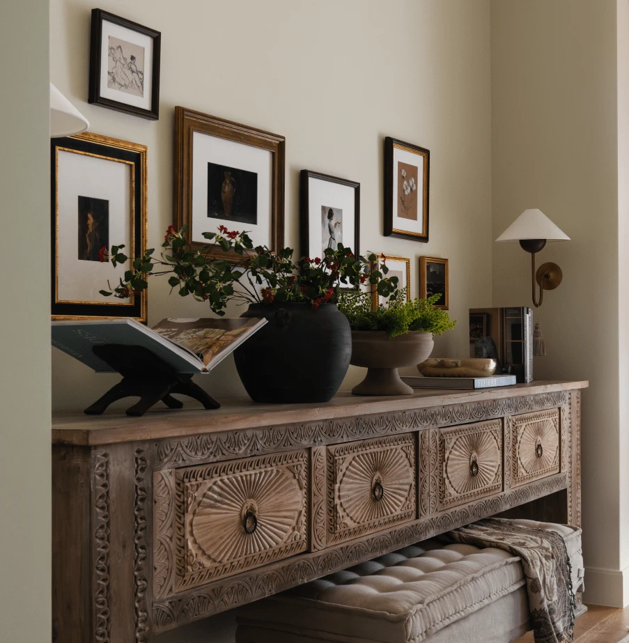 House of Four Chairs gallery image